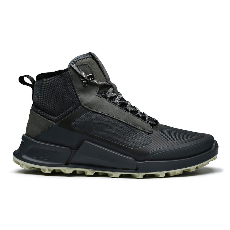 Modne wysokie buty do biegania – Outdoor Hunting Fabric recenzja i cena